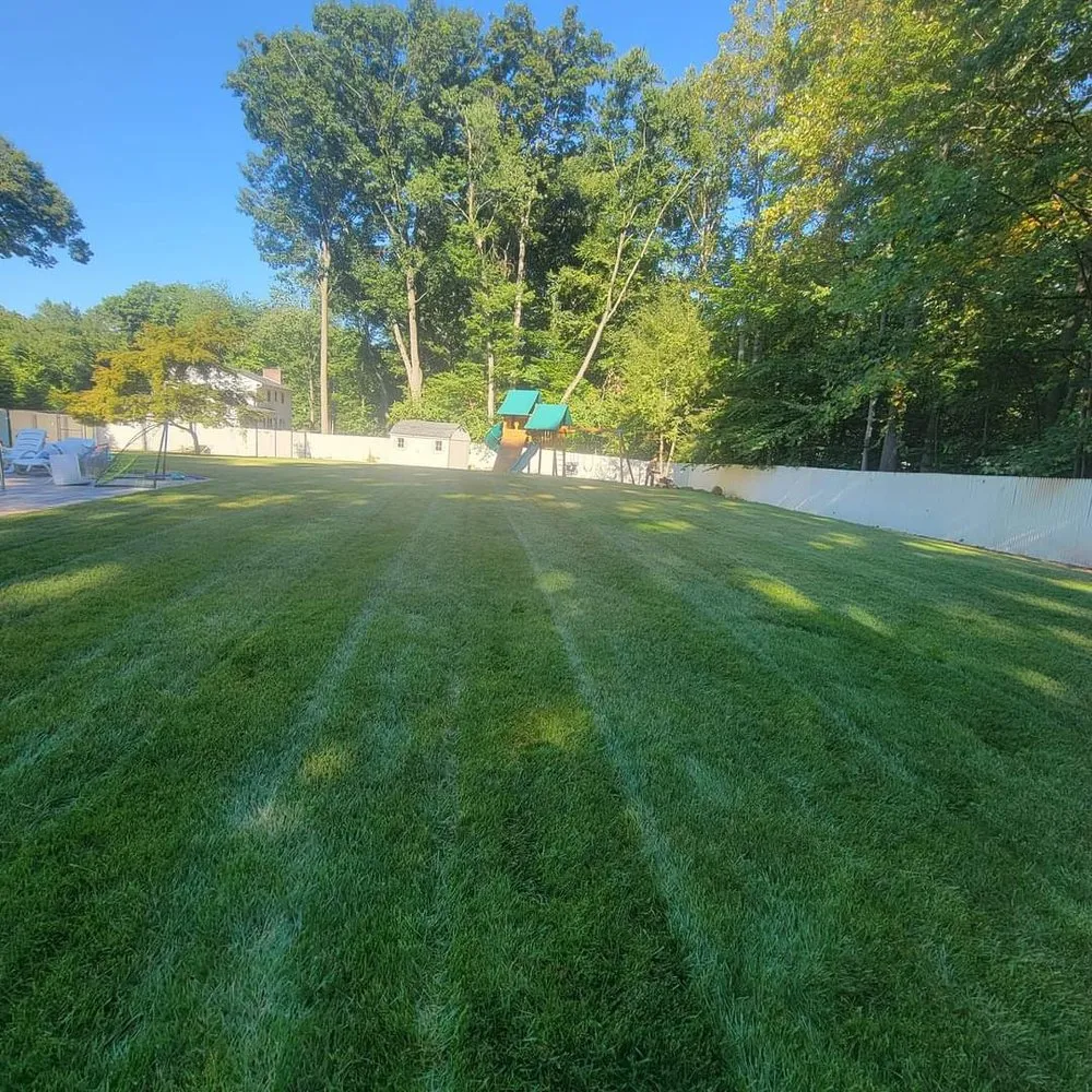 Professional lawn mowing service experts serving Nanuet, NY - Lovelly Nature Landscaping And Construction