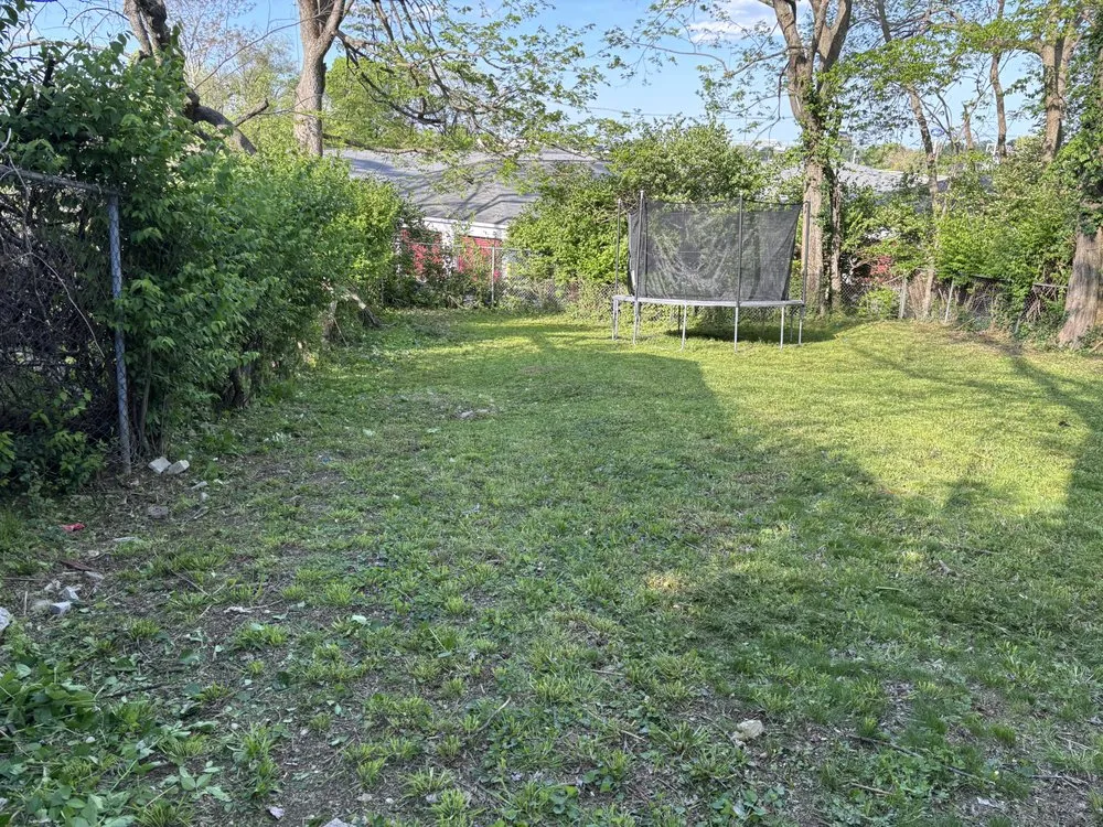 Top-rated garden landscaping for residential properties in Lexington, KY by Lovely Lawn Care