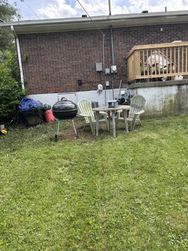 Custom lawn care service in Lexington, KY by Lovely Lawn Care