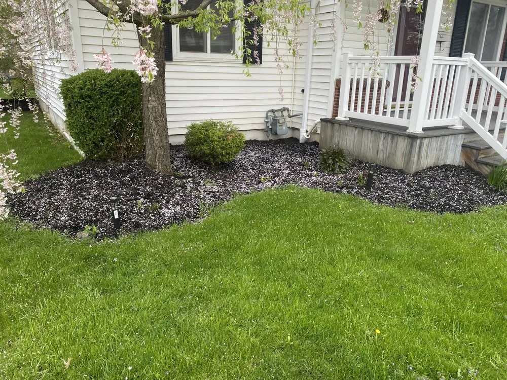 Expert landscaping services in West Seneca, NY - Loves Immaqulate Services