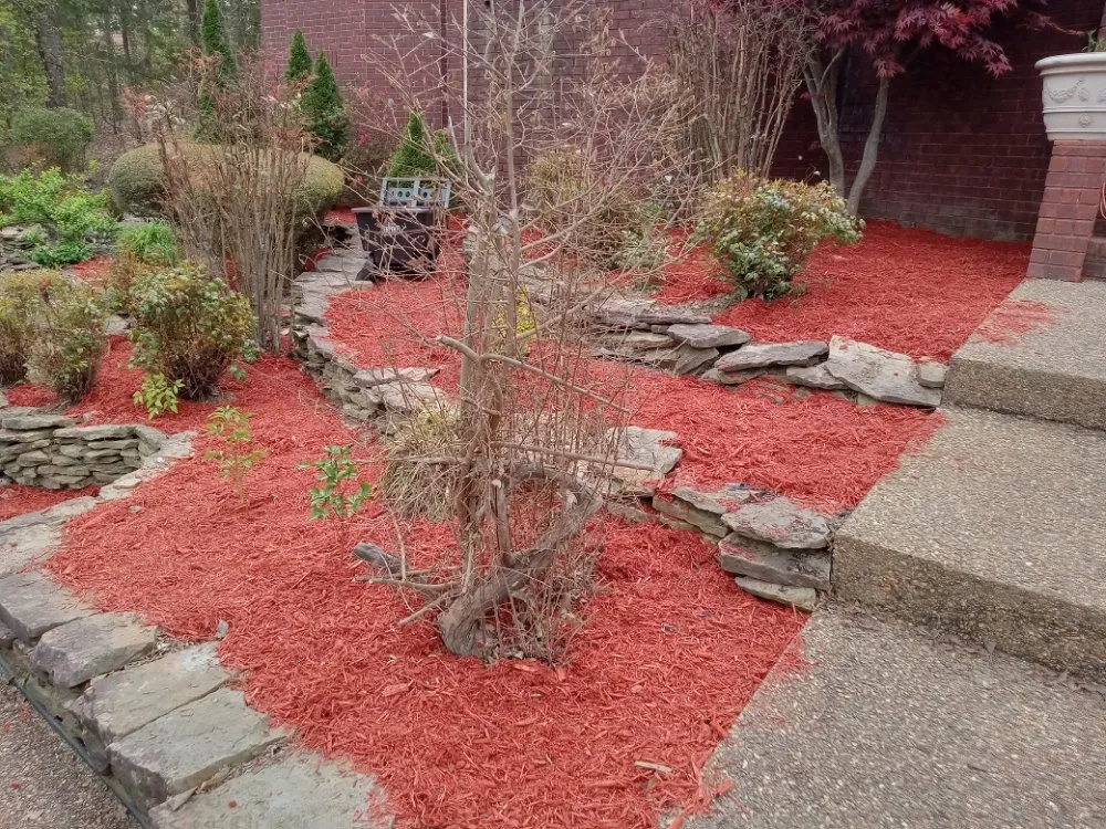 Affordable lawn care service in Hot Springs, AR - Love's Lawncare Landscape And Pressure Washing