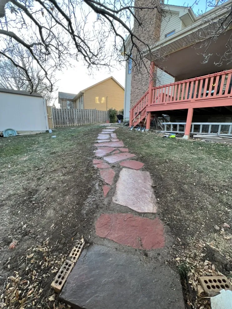 Affordable garden landscaping in Valley, NE by Lovings Mow and Snow