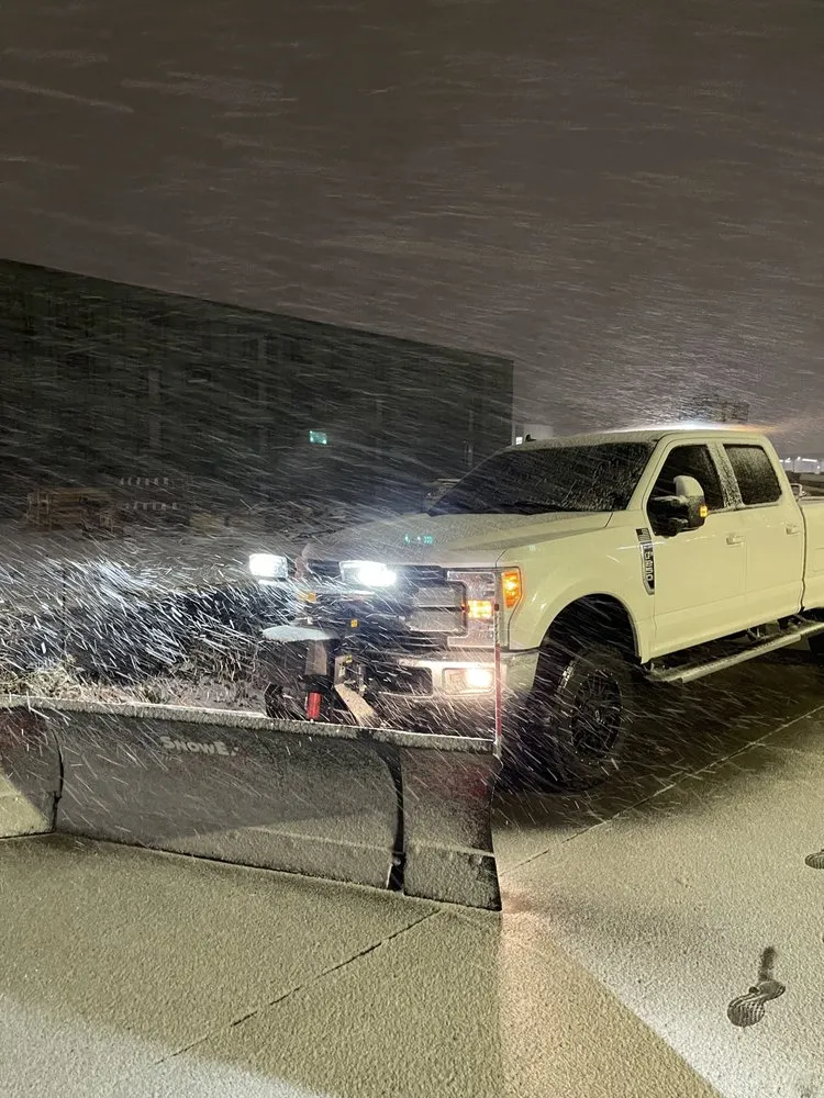 Affordable yard maintenance in Valley, NE by Lovings Mow and Snow