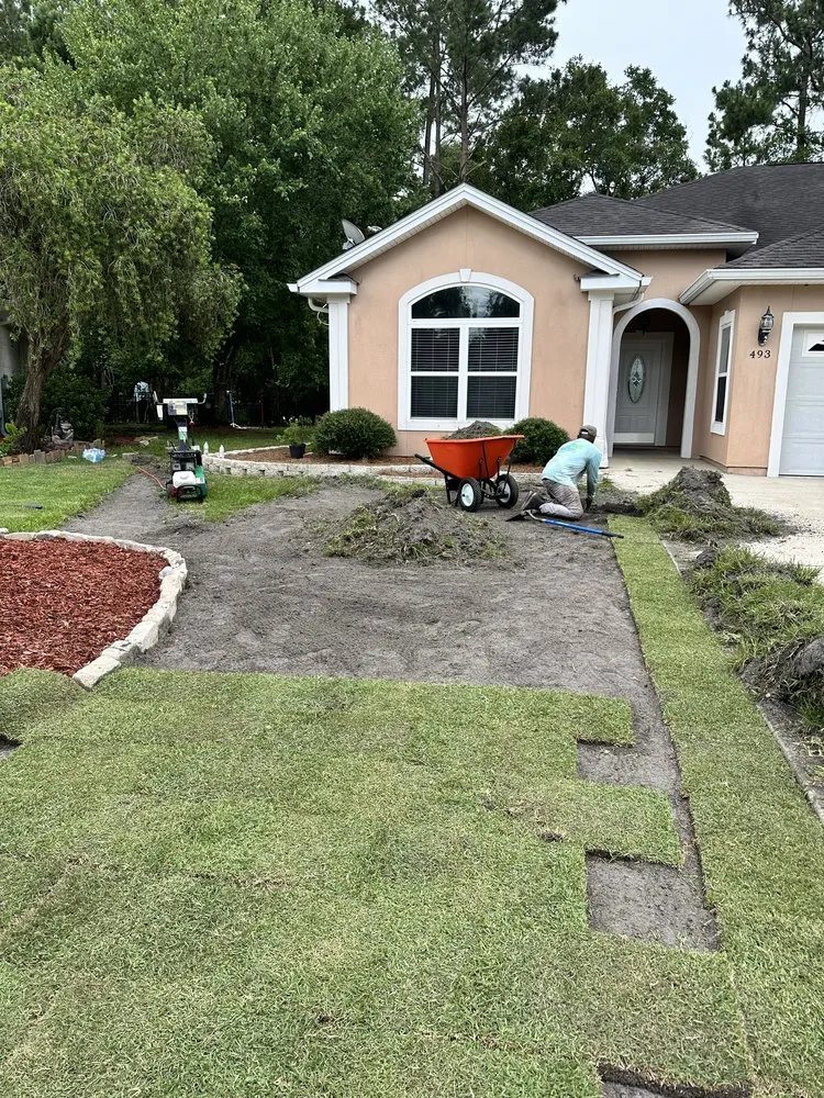 Local garden landscaping for year-round maintenance in Kingsland, GA by Low Country Hardscape & More