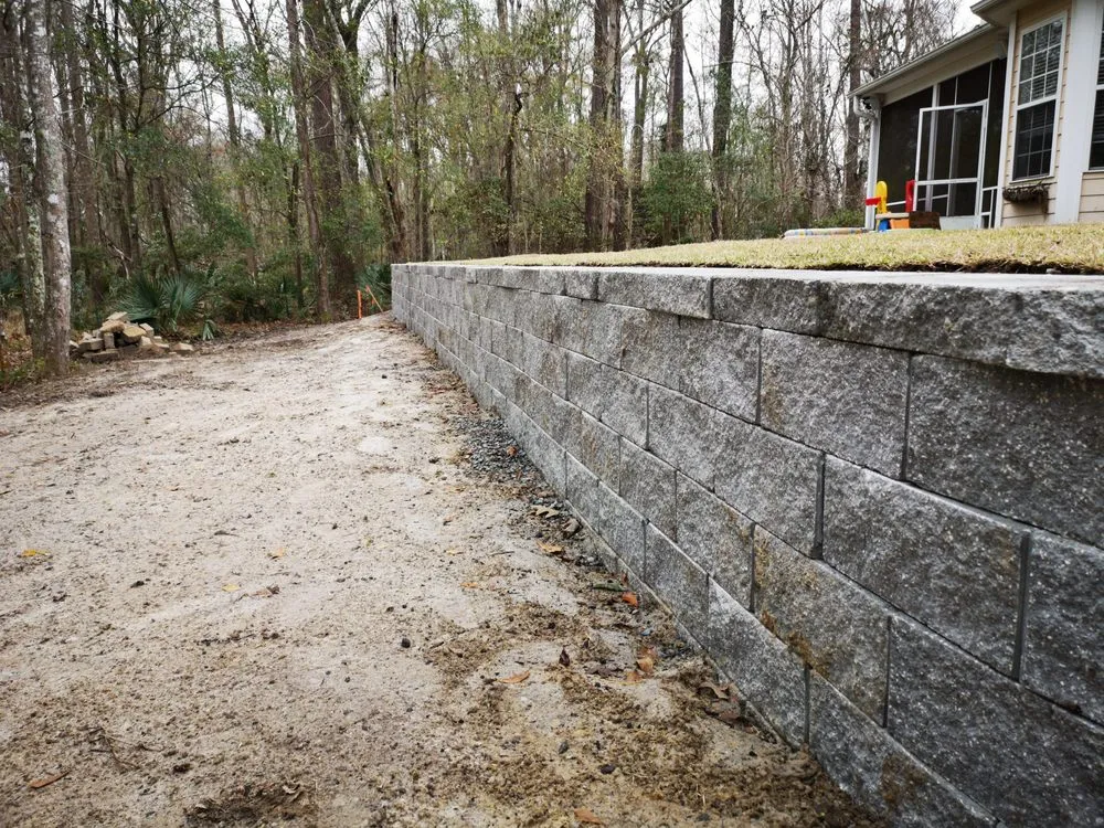 Affordable lawn mowing service experts serving Bluffton, SC - Lowcountry Greenscapes