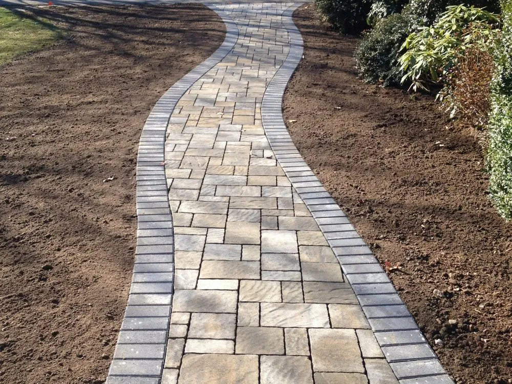 Custom landscaping services in Eutawville, SC by LowCountry Landscaping Services
