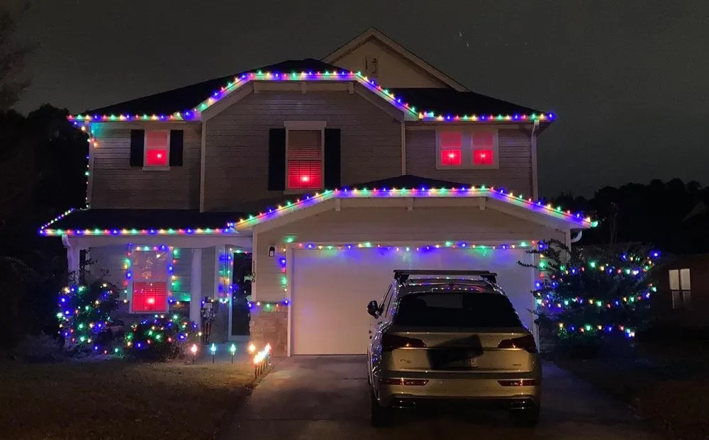 Top-rated lawn care service for beautiful yards in North Charleston, SC by Lowcountry Lawn In Order