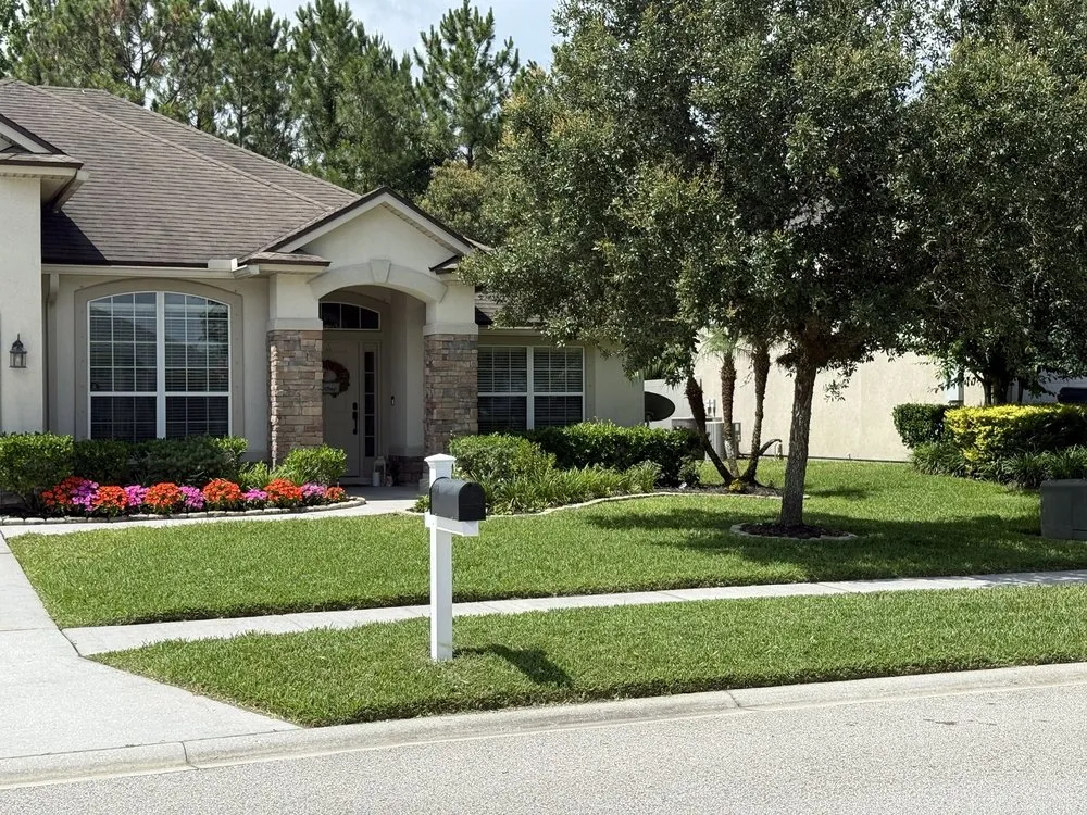 Custom yard cleanup service near you across St. Augustine, FL - Lowd Landscaping