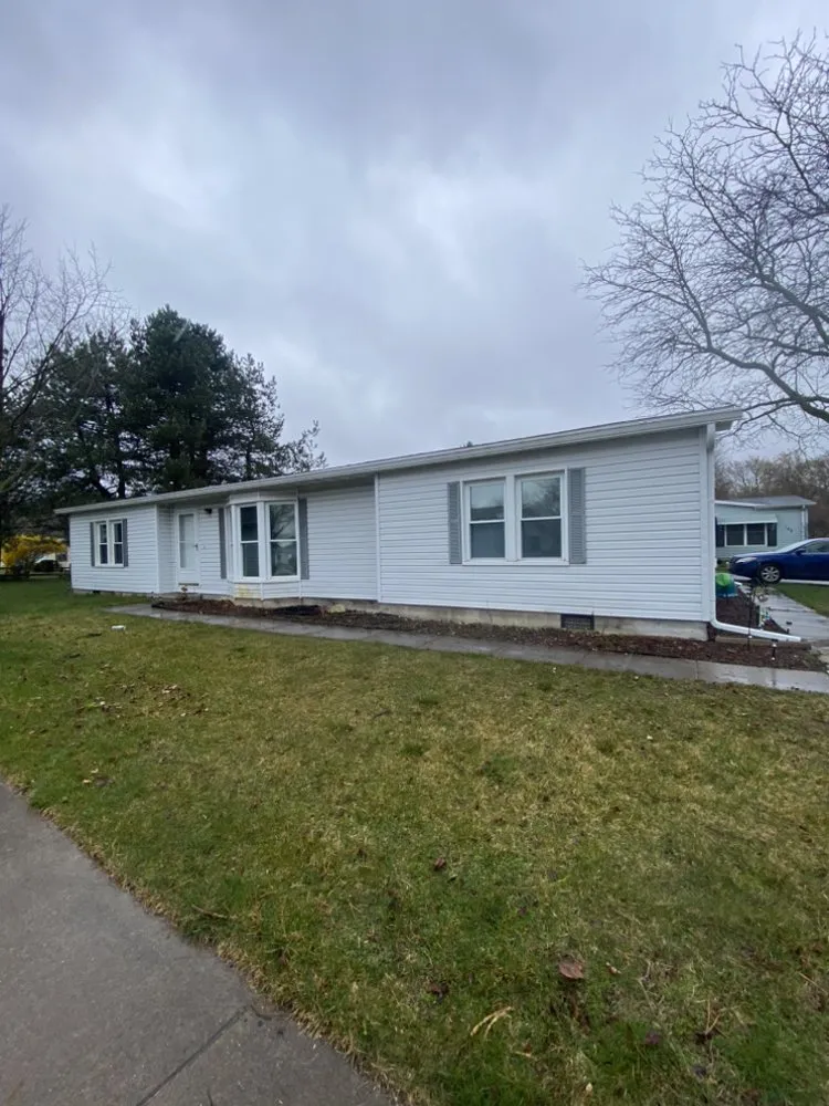 Local landscape design experts serving Lansing, MI - Lowe Brothers Outdoor Services