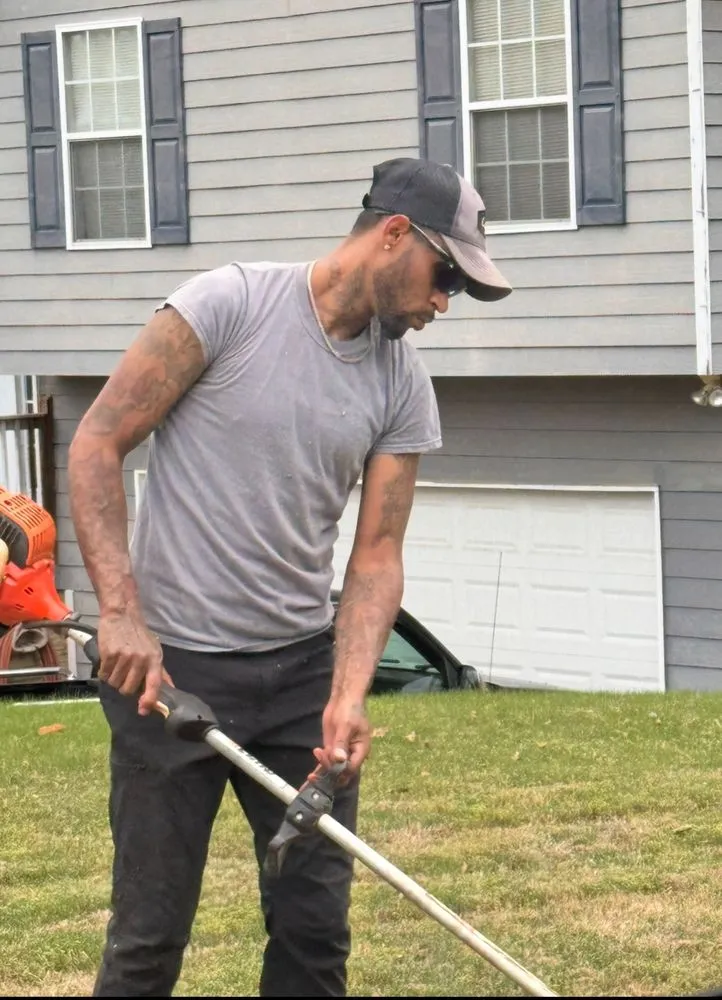 Custom landscaping services for year-round maintenance across Villa Rica, GA - Lowe Scapes