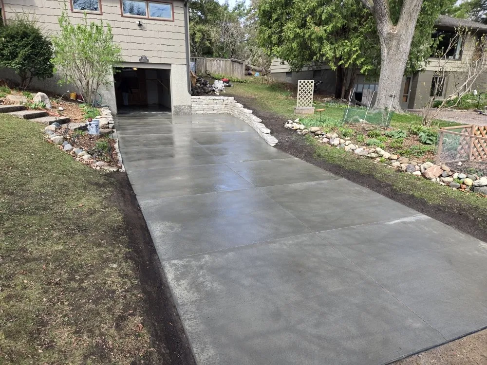 Trusted residential landscaping for year-round maintenance across North Branch, MN - Lowe's Concrete & Landscaping