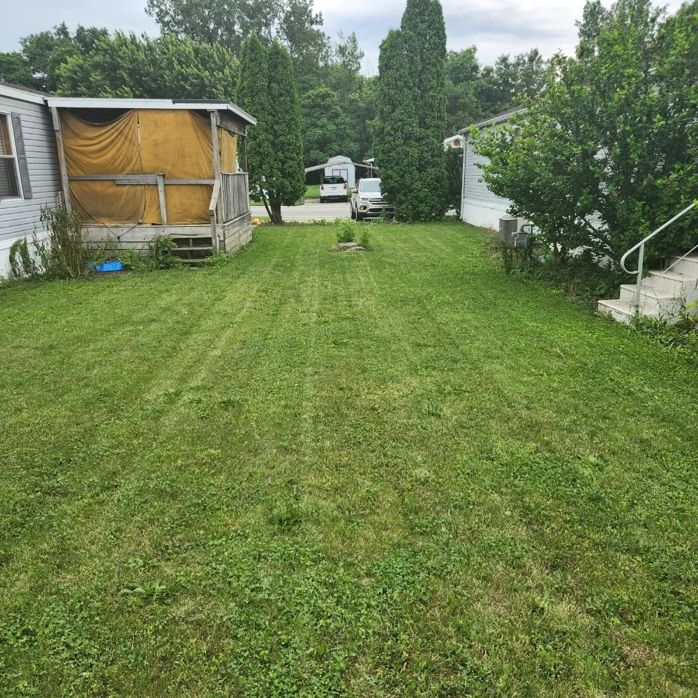 Custom landscape design for outdoor upgrades across Findlay, OH - Lowe's Lawncare