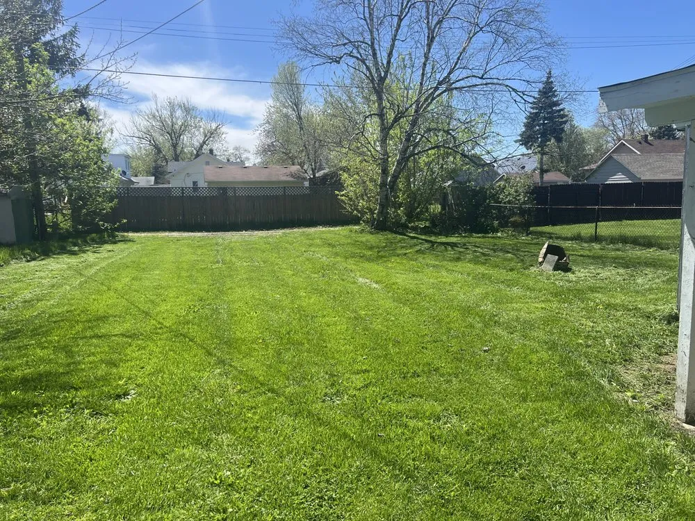 Reliable garden landscaping experts serving Macomb, MI - Lowest Price Landscaping