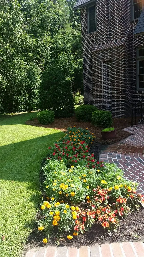 Reliable residential landscaping with custom design across Valdosta, GA - Lowndes Landscape Managment