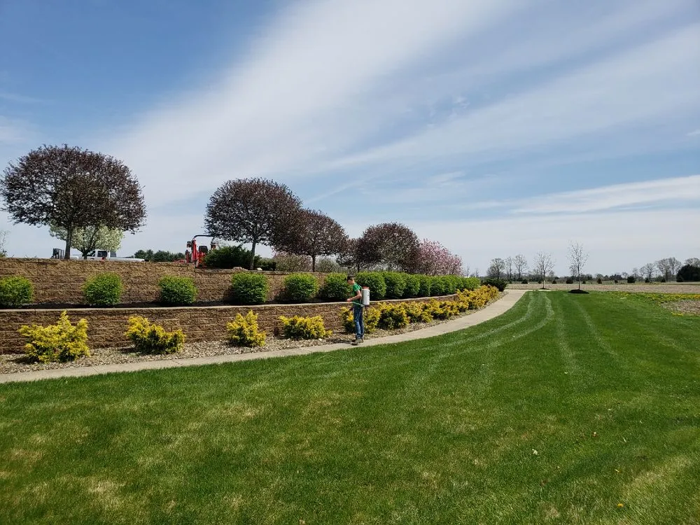 Trusted lawn mowing service experts serving North Lawrence, OH - Lowry's Lawn and Landscape
