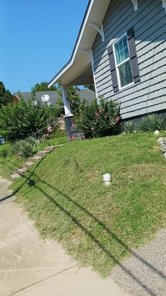 Affordable landscaping services experts serving Paris, TN - lowry's Lawncare