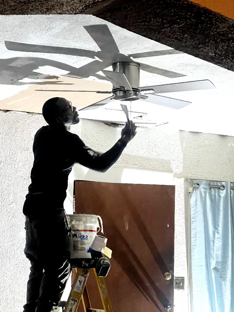 Top-rated lawn mowing service for beautiful yards across Kansas City, MO - Loyalte3