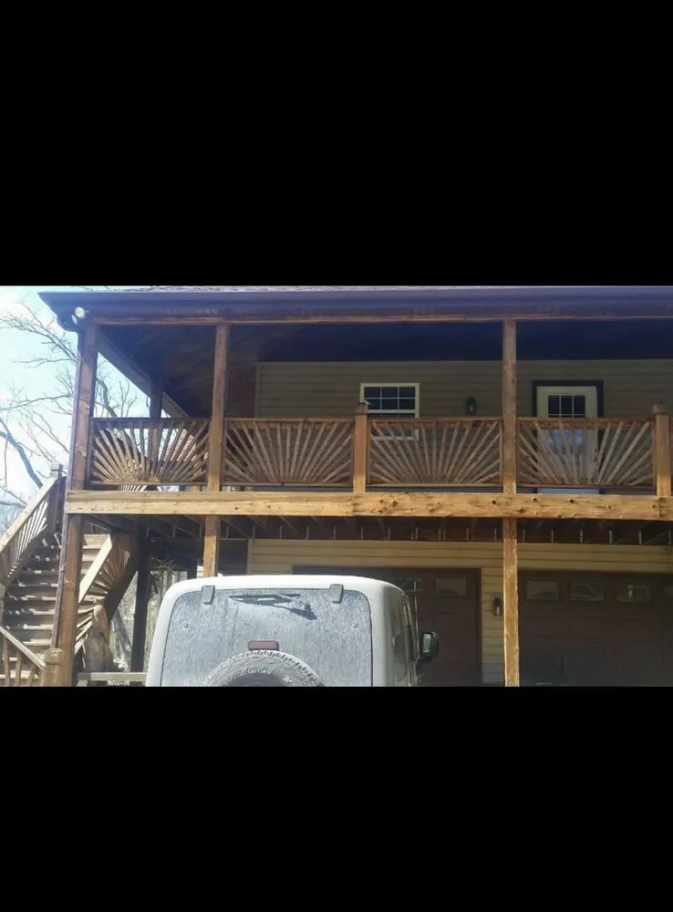 Top-rated lawn mowing service in Troy, MO - Loyds Lawn Care