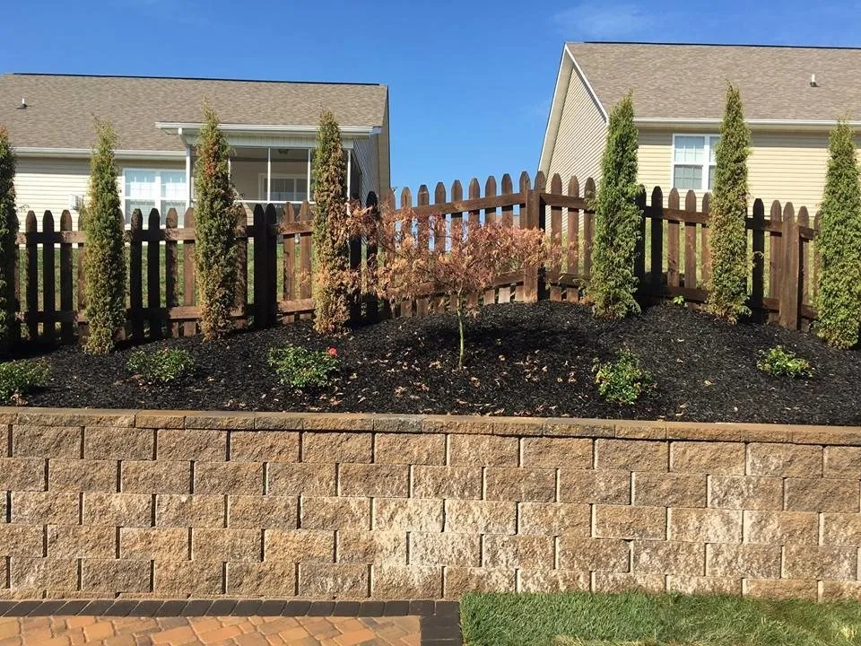 Trusted lawn care service in Maryville, TN - Loy's Lawn Care & Landscaping