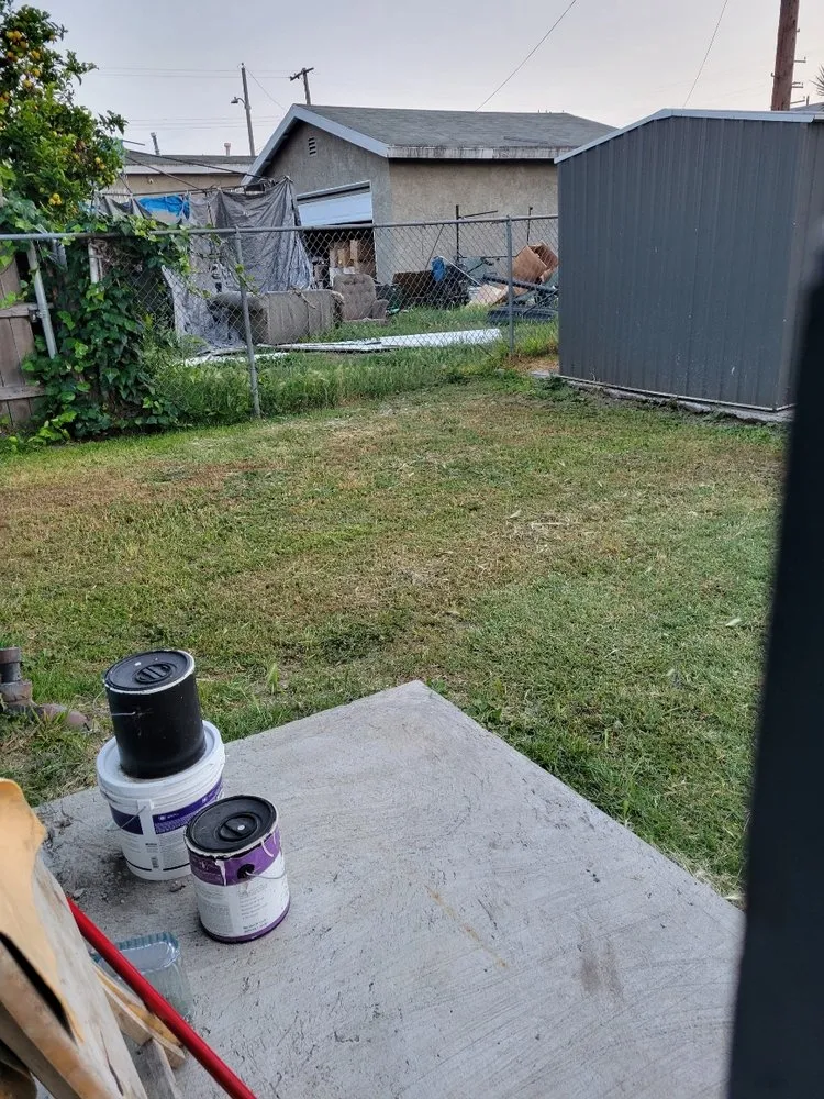 Reliable lawn care service for year-round maintenance across Compton, CA - Loza Concrete