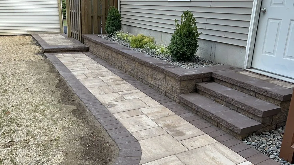 Reliable garden landscaping in Wappingers Falls, NY by Lozada Landscaping