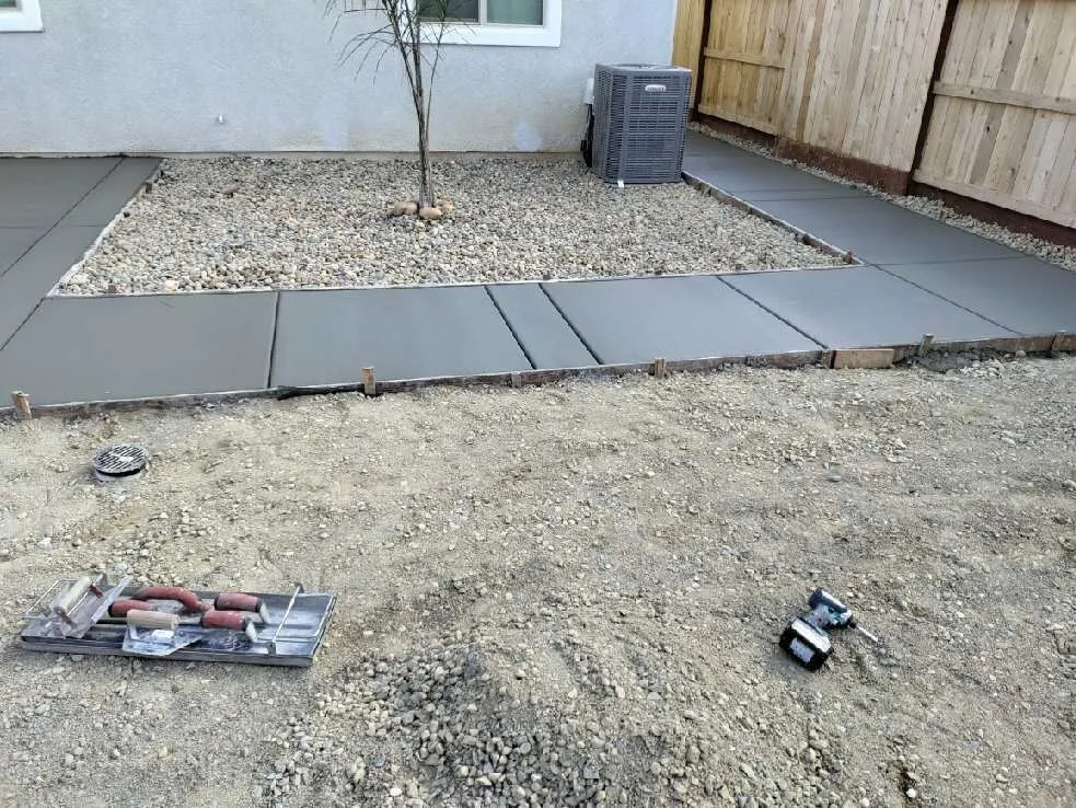 Expert lawn care service with custom design across Sacramento, CA - Lozano Landscaping