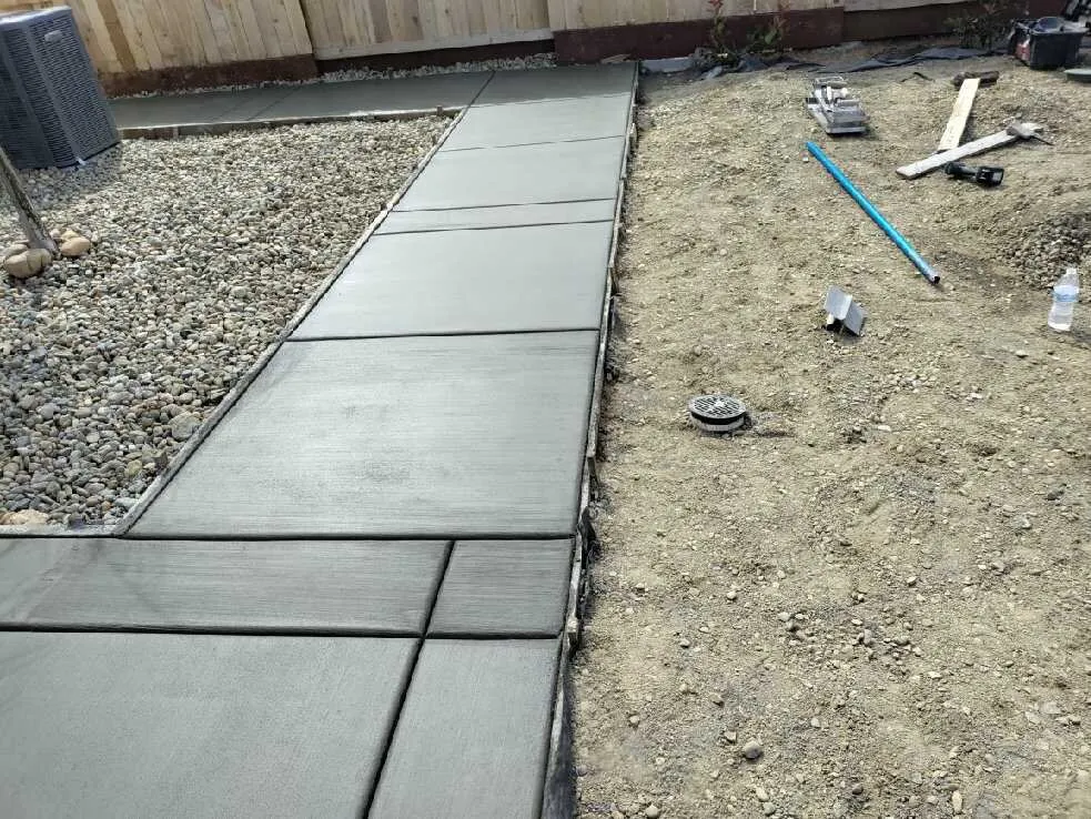 Top-rated yard maintenance with custom design across Sacramento, CA - Lozano Landscaping