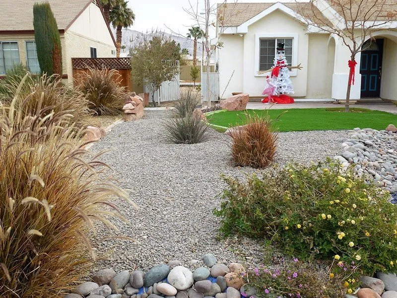 Reliable yard maintenance in Las Vegas, NV - Lozoya Services