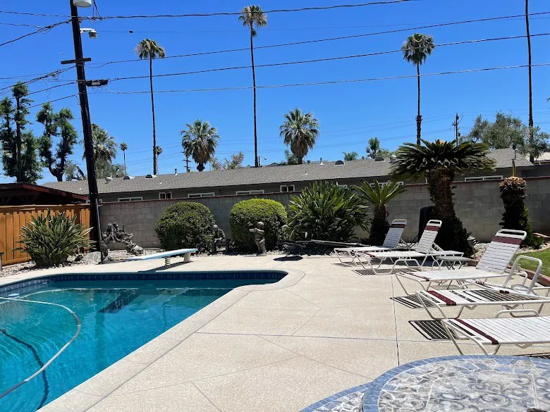 Affordable lawn care service in Riverside, CA - L&P Tree Service