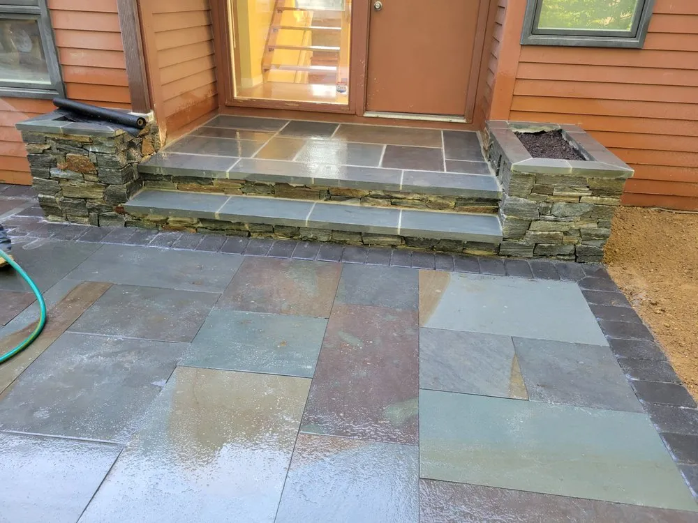 Trusted lawn care service for beautiful yards in Riva, MD by Lpatioplus landscaping