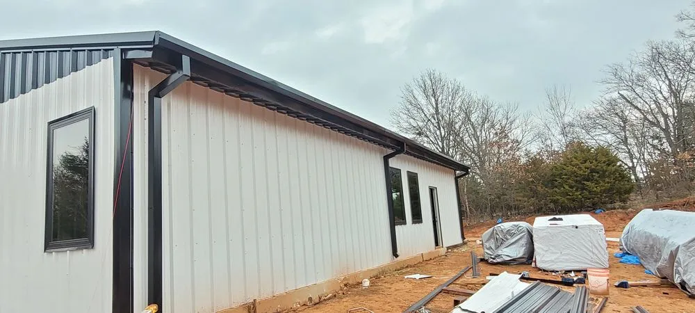 Expert yard cleanup service in Oklahoma City, OK - López landscape