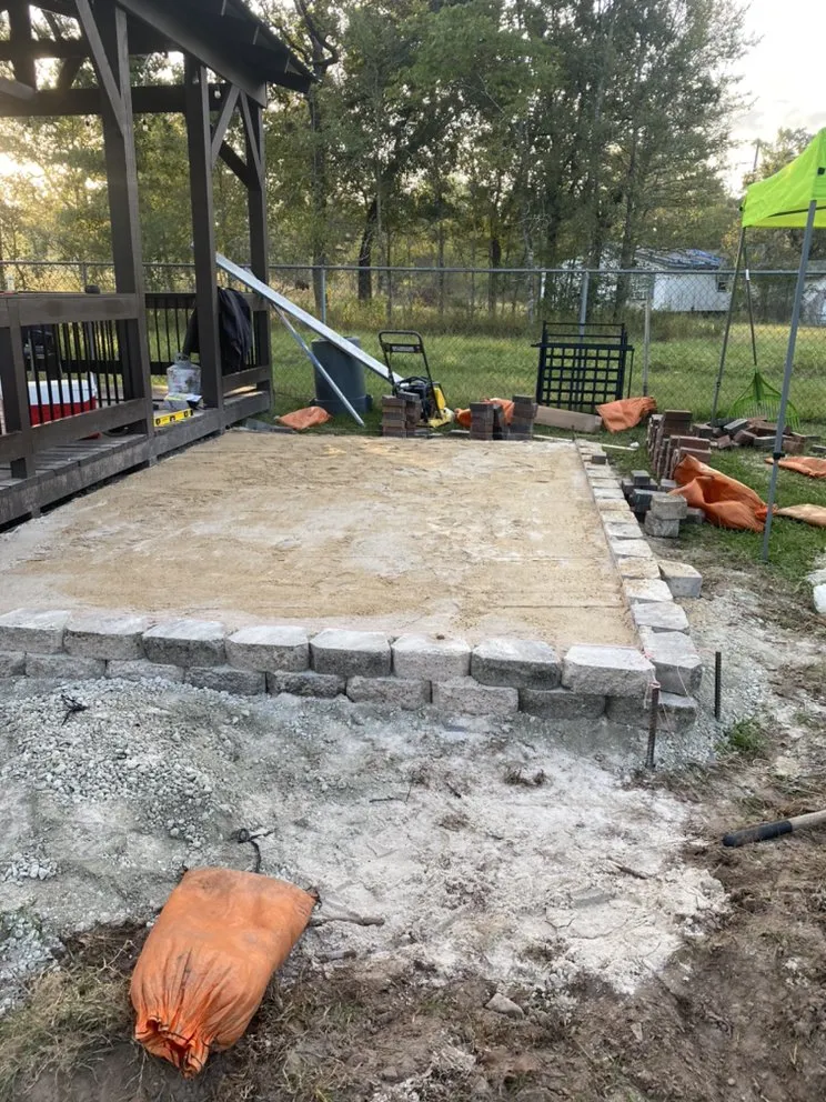 Reliable lawn mowing service for beautiful yards across Conroe, TX - López unlimited