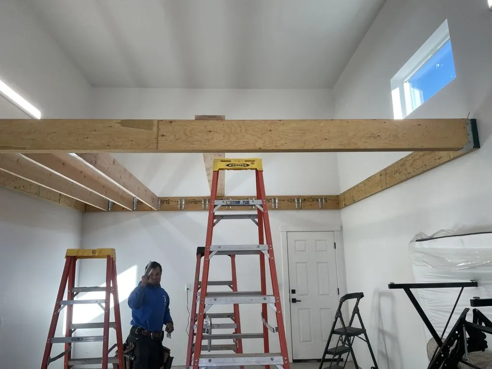 Expert yard cleanup service in Caldwell, ID - López villa landscaping and fence