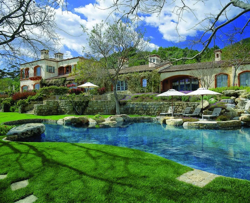 Reliable residential landscaping in Agoura, CA by LPS Estate Maintenance