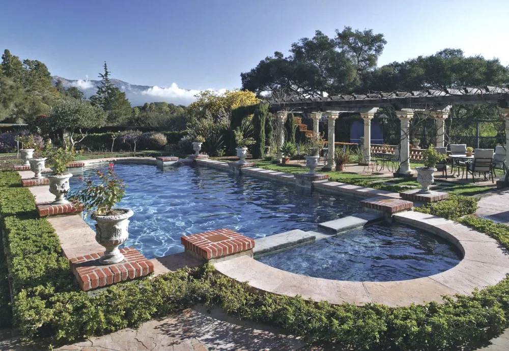 Reliable yard cleanup service experts serving Agoura, CA - LPS Estate Maintenance