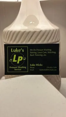 Lp’s pressure washing service Logo