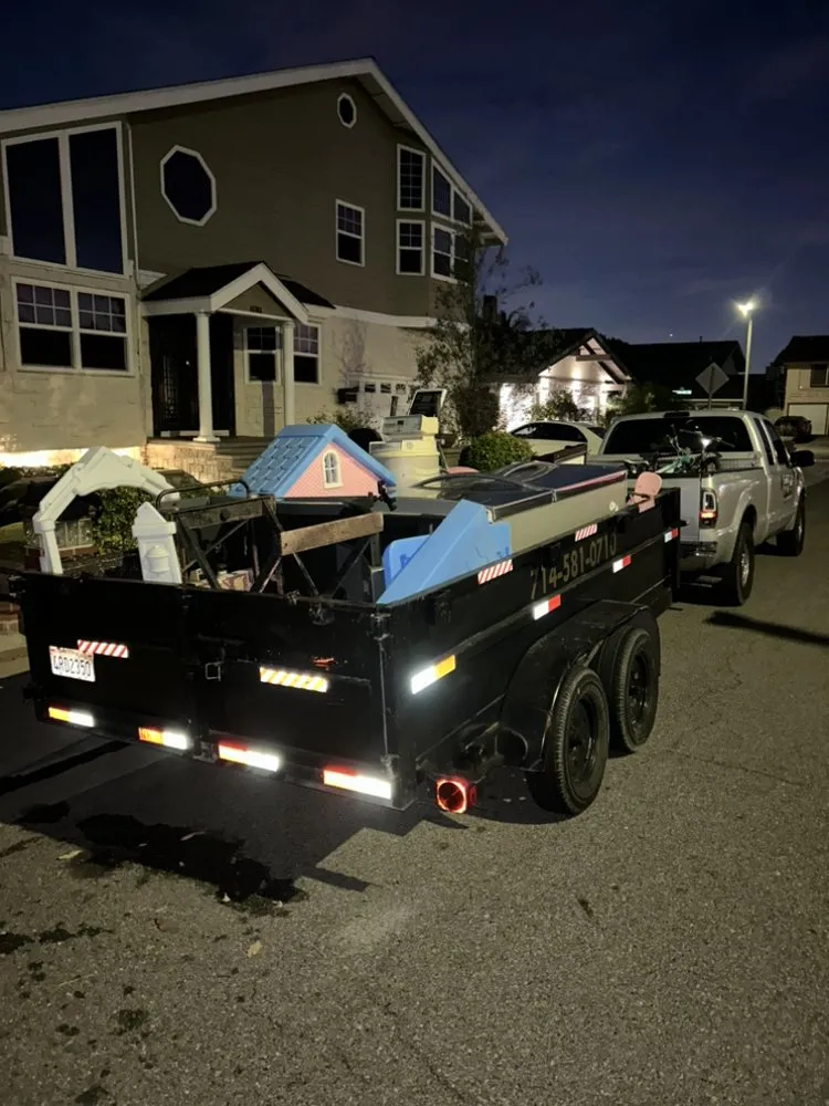 Local lawn mowing service in Santa Ana, CA - LPZ Construction