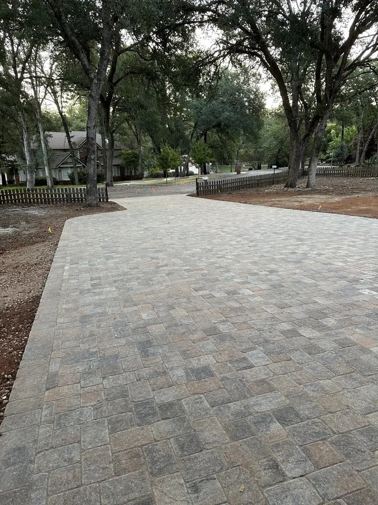 Top-rated yard cleanup service in Auburn, CA by LR Landscaping & Pavers