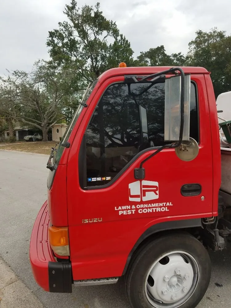 Expert yard maintenance in Altamonte Springs, FL by LR Lawn and Ornamental Pest Control