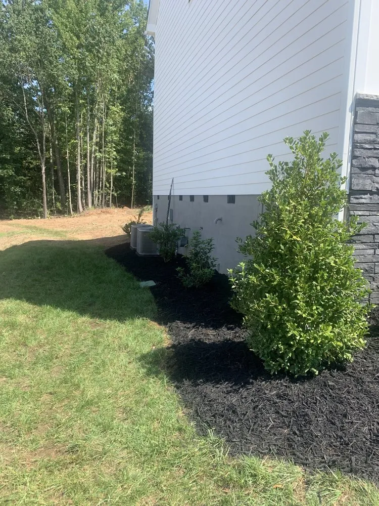 Local garden landscaping in Fort Mill, SC - L&R Lawn Care & Landscaping