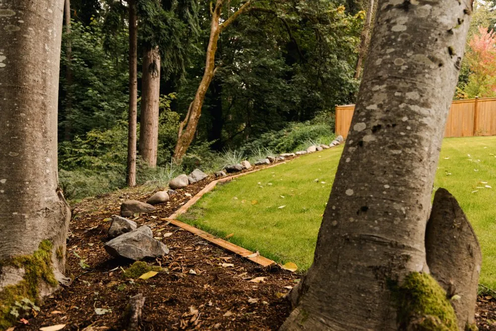 Trusted garden landscaping in Everett, WA by LRA Landscaping