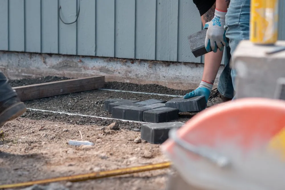 Top-rated lawn care service for year-round maintenance in Everett, WA by LRA Landscaping