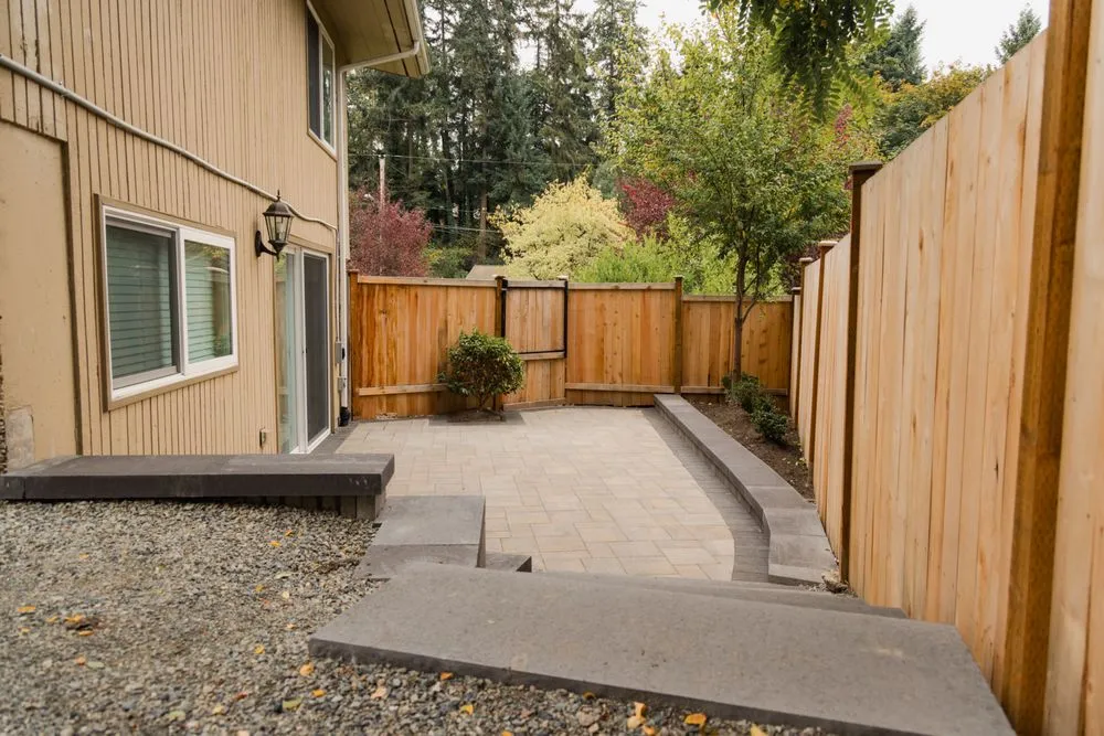 Affordable yard cleanup service in Everett, WA by LRA Landscaping