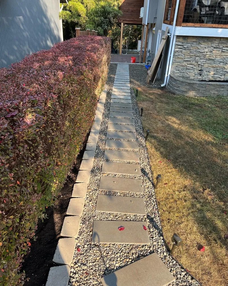 Custom landscape design for homes in Everett, WA by LRA Landscaping