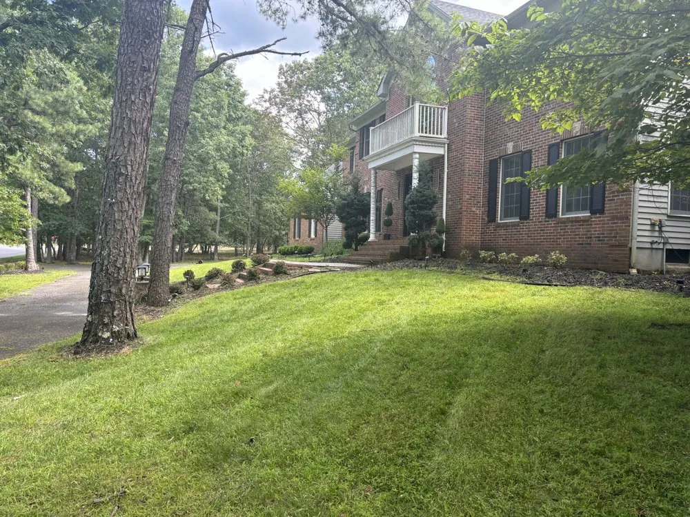 Top-rated yard maintenance experts serving Swedesboro, NJ - LRA Landscaping