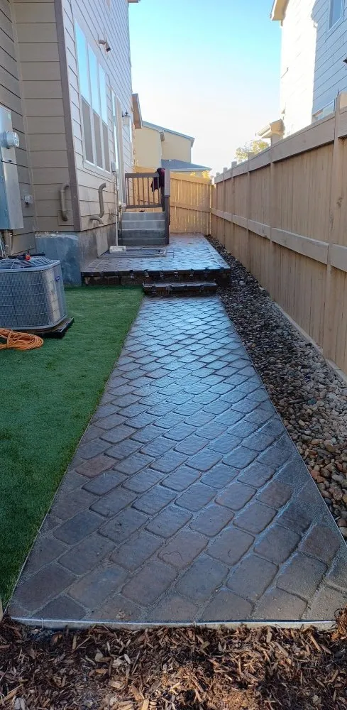 Reliable garden landscaping experts serving Castle Rock, CO - LRC Water Features & Landscape