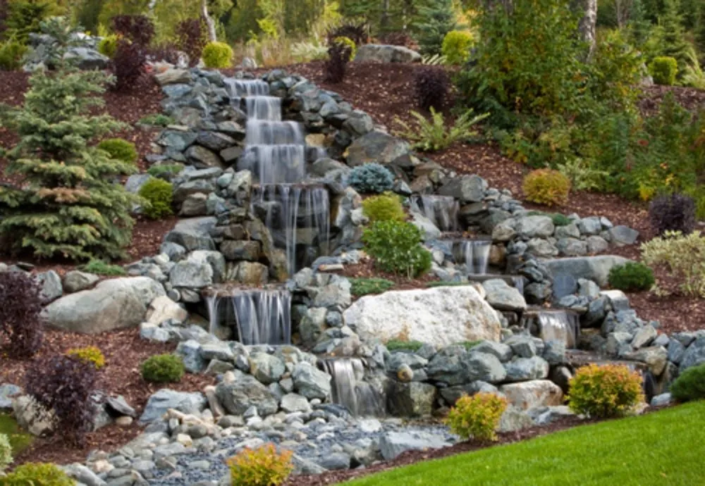 Professional lawn care service in Castle Rock, CO - LRC Water Features & Landscape