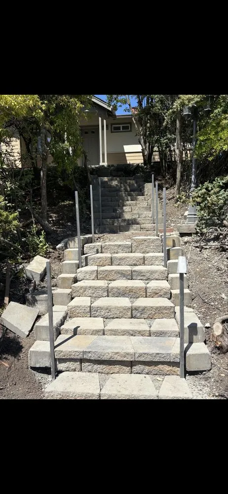 Reliable lawn care service experts serving Pleasant Hill, CA - LRL Landscaping