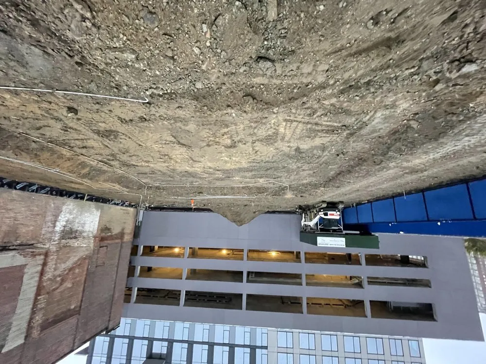 Expert lawn mowing service experts serving Danbury, CT - LRM Landscaspes