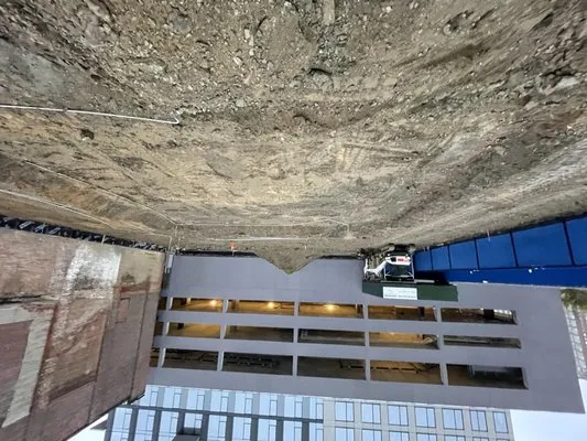 LRM Landscaspes Logo